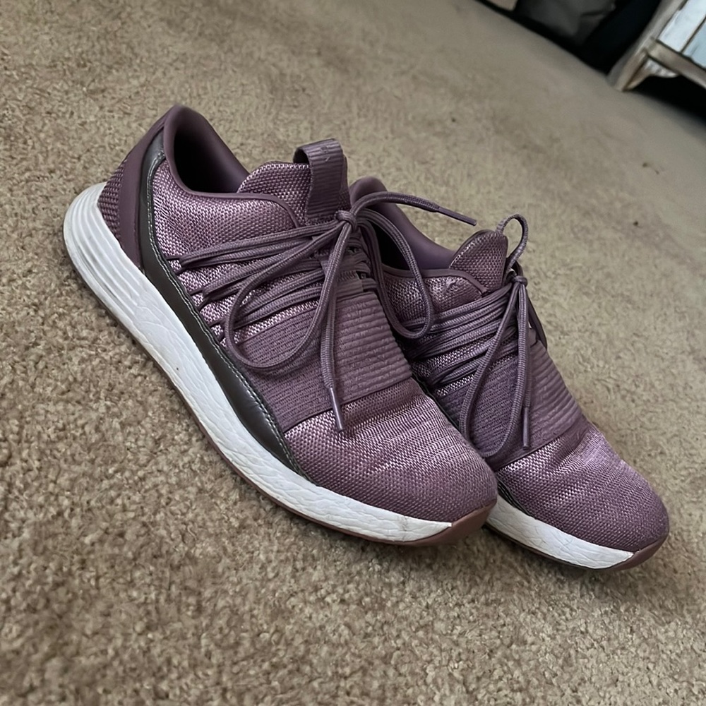 Under Armour Tennis Shoes